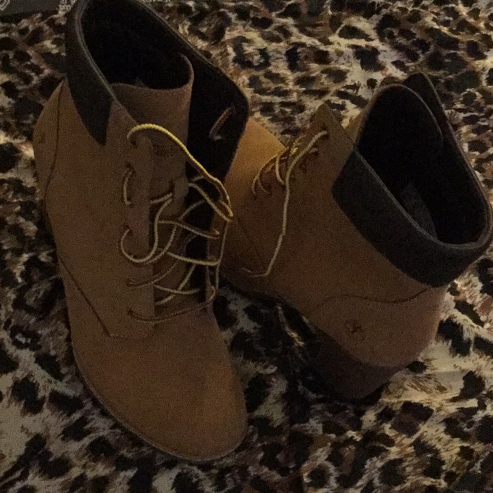 👢 boots - Picture 2 of 7